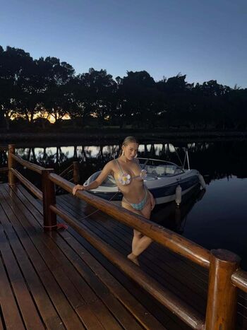 Full leaked Beatriz reis page private onlyfans photo