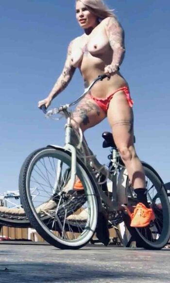 Full leaked Bec rawlings  page private onlyfans photo