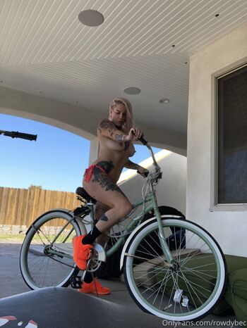 Full leaked Bec rawlings private onlyfans photo