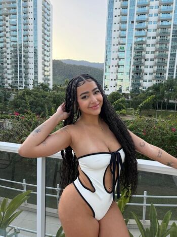 Full leaked Beca barreto private onlyfans photo