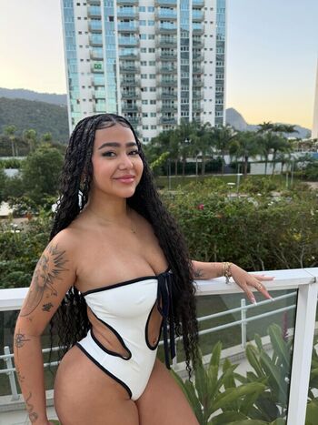 Full leaked Beca barreto private onlyfans photo