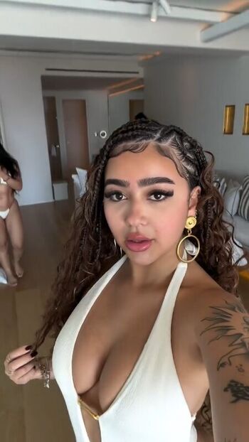 Full leaked Beca barreto private onlyfans photo