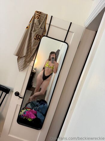 Full leaked Beckie wreckie private onlyfans photo
