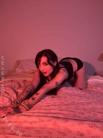 Full leaked Beebee page private onlyfans photo