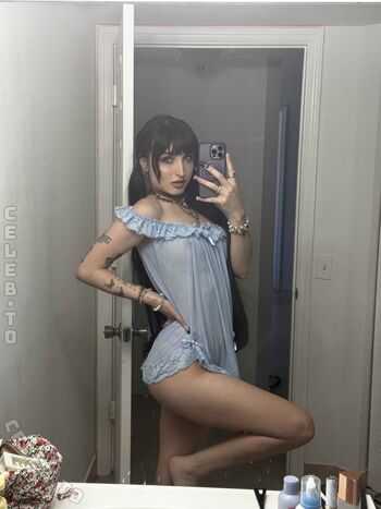 Full leaked Beebee page private onlyfans photo