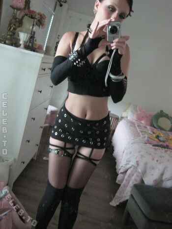 Full leaked Beebee page private onlyfans photo