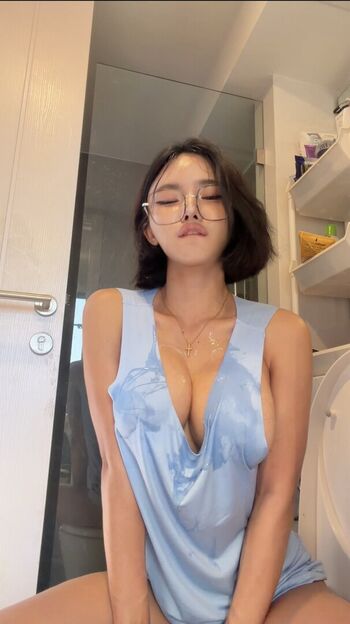 Full leaked Beebell prapatsorn theethatburee page private onlyfans photo