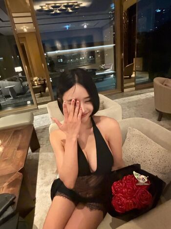 Beebell Prapatsorn Theethatburee