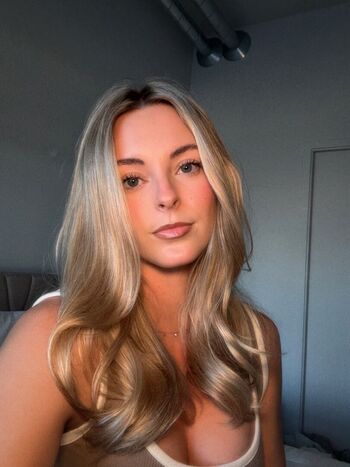 Full leaked Beez asmr private onlyfans photo