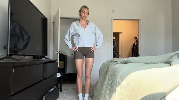 Full leaked Beez asmr private onlyfans photo