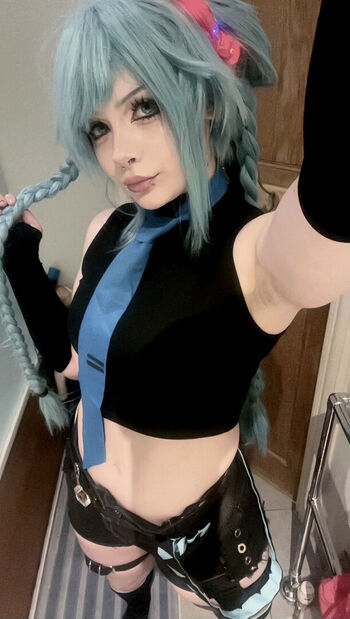 Full leaked Beezleneezle page private onlyfans photo