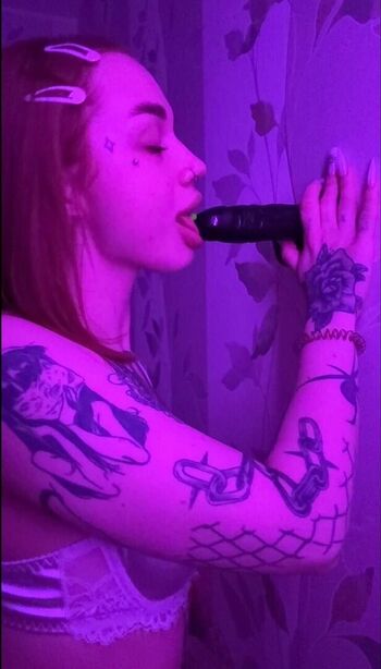 Full leaked Behindinthecar private onlyfans photo