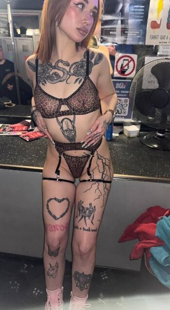 Full leaked Behindinthecar private onlyfans photo