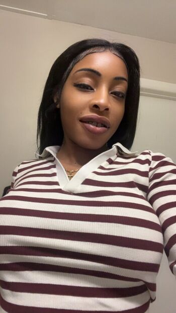 Full leaked Bella banks private onlyfans photo