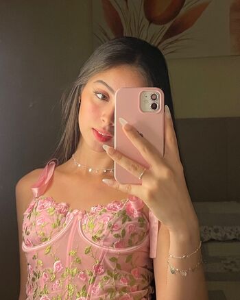 Full leaked Bella bertoli private onlyfans photo