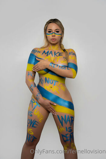 Full leaked Bella bunnie amor private onlyfans photo