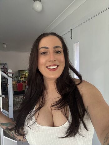 Full leaked Bella davis private onlyfans photo