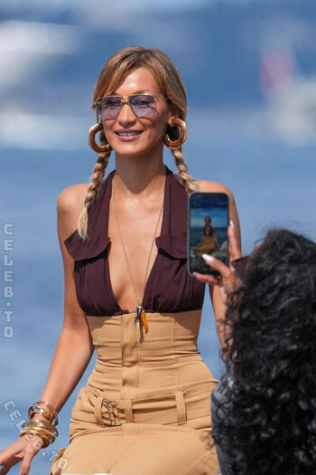 Full leaked Bella hadid private onlyfans photo