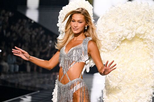 Full leaked Bella hadid private onlyfans photo