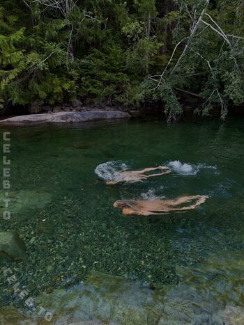 Full leaked Bella hadid private onlyfans photo