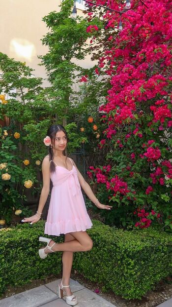 Full leaked Bella luu private onlyfans photo