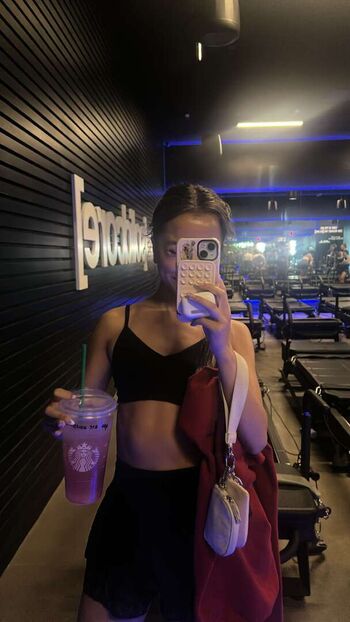 Full leaked Bella luu private onlyfans photo