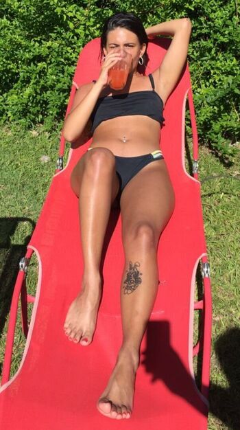 Full leaked Bella minina private onlyfans photo