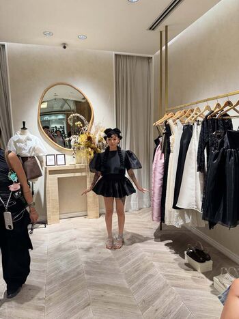 Full leaked Bella poarch page private onlyfans photo