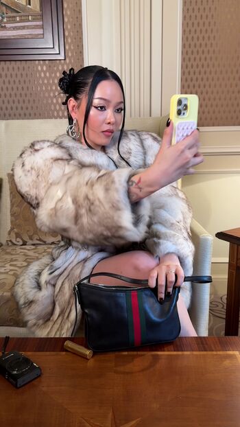 Full leaked Bella poarch page private onlyfans photo