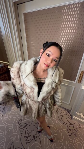 Full leaked Bella poarch page private onlyfans photo