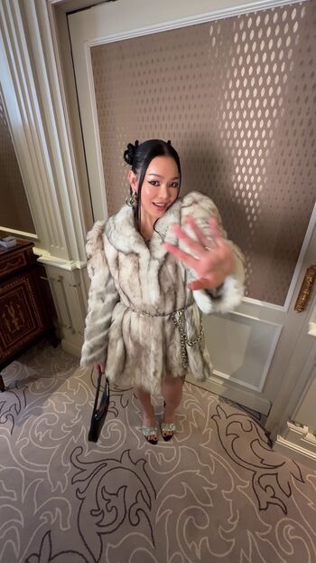 Full leaked Bella poarch page private onlyfans photo