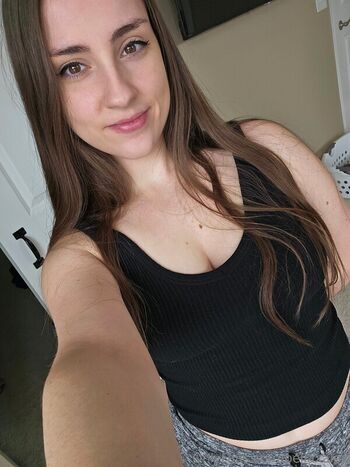Full leaked Bella rose private onlyfans photo
