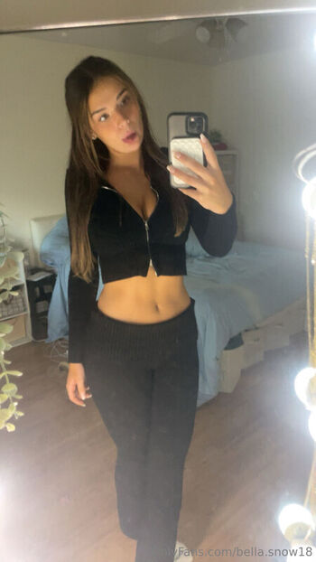 Full leaked Bella snow private onlyfans photo