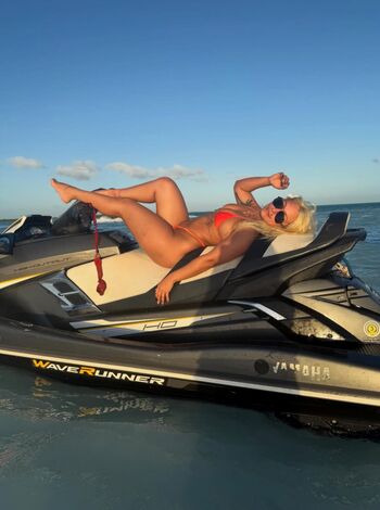 Full leaked Bella thiccc page private onlyfans photo