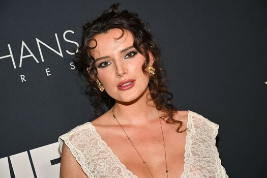 Full leaked Bella thorne  page private onlyfans photo