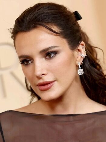 Full leaked Bella thorne  page private onlyfans photo