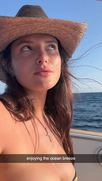 Full leaked Bella thorne private onlyfans photo