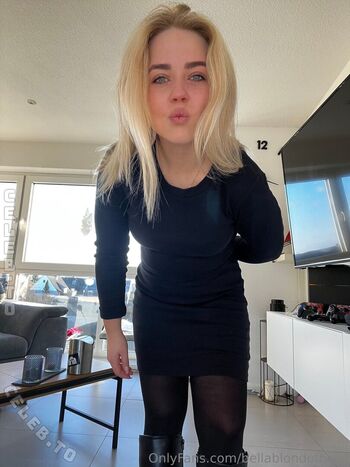 Full leaked Bellablondofficial page private onlyfans photo