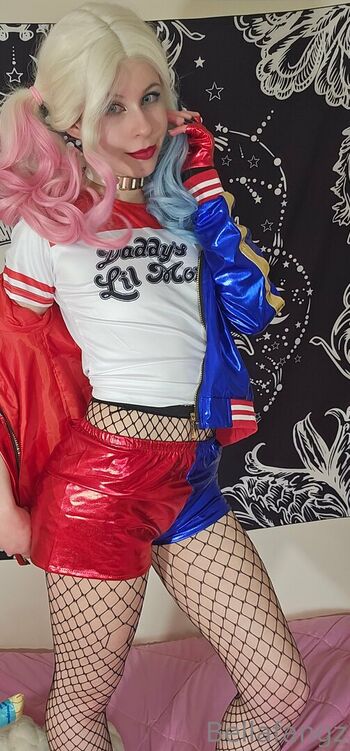 Full leaked Bellafangz private onlyfans photo