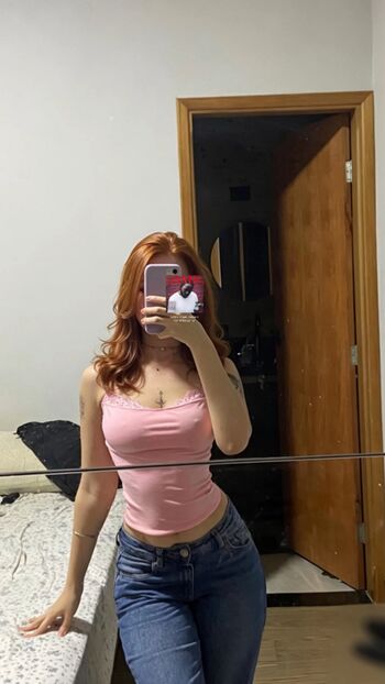 Full leaked Bellassq private onlyfans photo