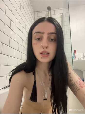 bellaxlauren