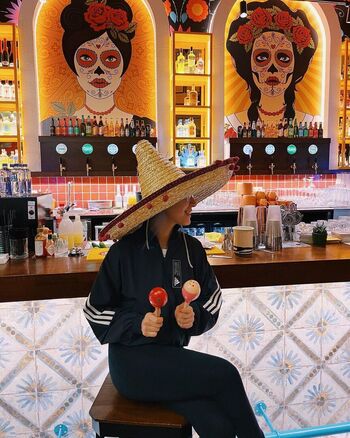 Full leaked Benvivien private onlyfans photo