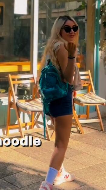 Full leaked Benvivien private onlyfans photo