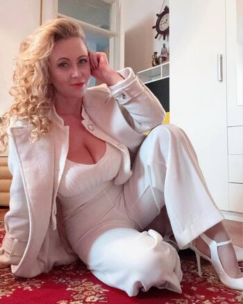 Full leaked Berina fatic private onlyfans photo