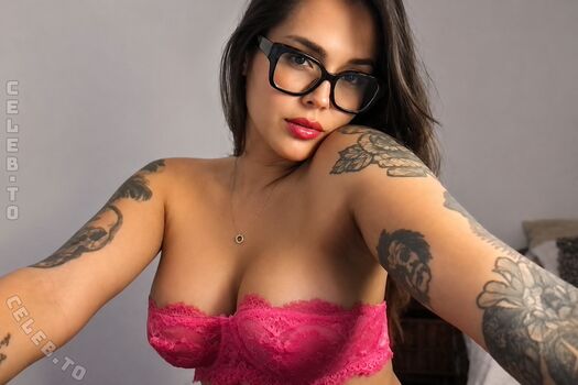 Full leaked Bernadettetur private onlyfans photo