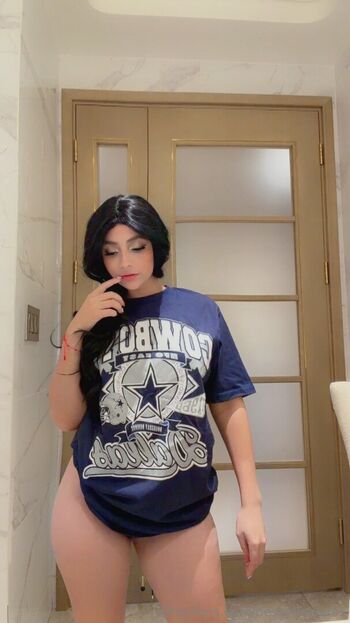 Full leaked Bessyflowers private onlyfans photo