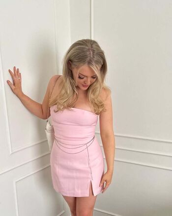 Full leaked Beth mae private onlyfans photo