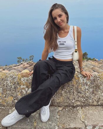 Full leaked Beth oliver private onlyfans photo