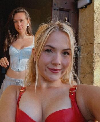 Full leaked Bethfiit private onlyfans photo