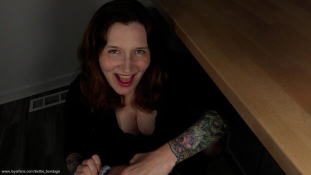 Full leaked Bettie bondage  page private onlyfans photo